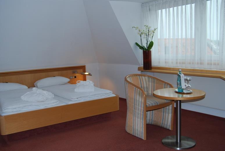 Hotel Gloria Superior Штутгарт Номер фото