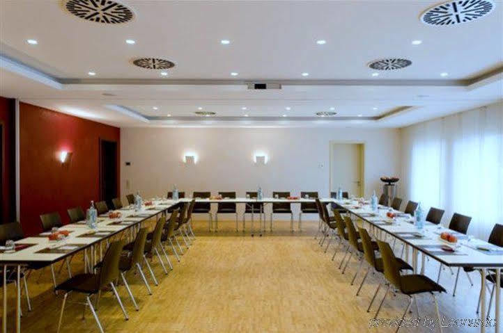 Hotel Gloria Superior Штутгарт Екстер'єр фото